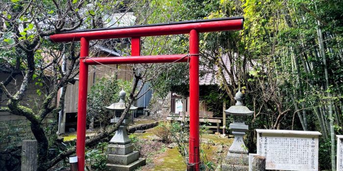 月山神社
