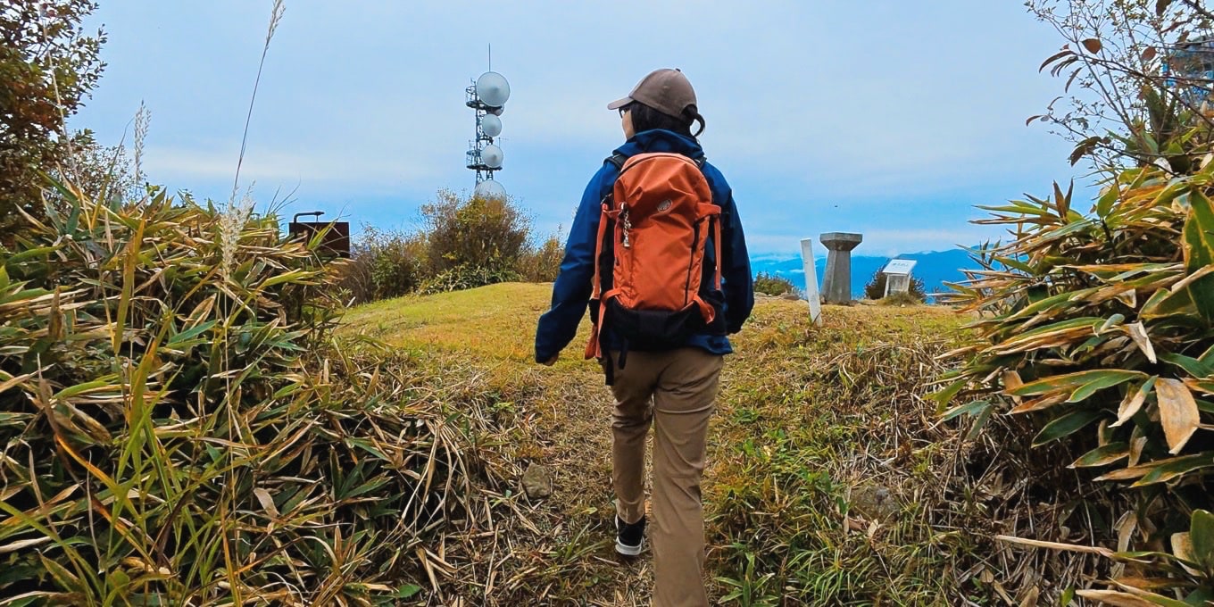 陣馬形山